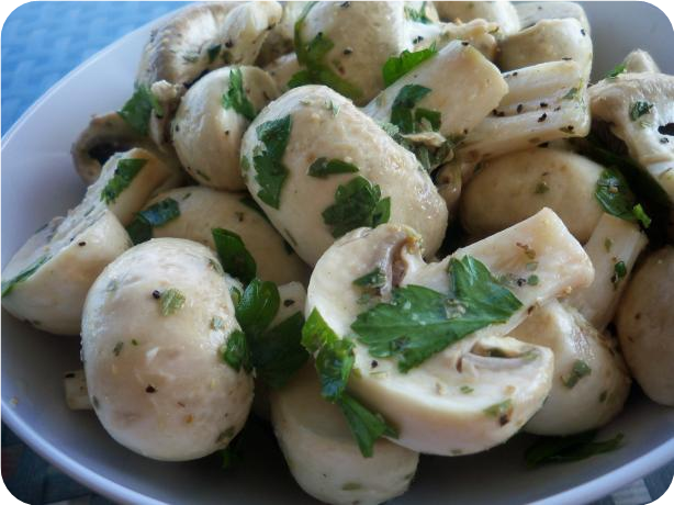 Marinated Mushrooms (KitchenPC)