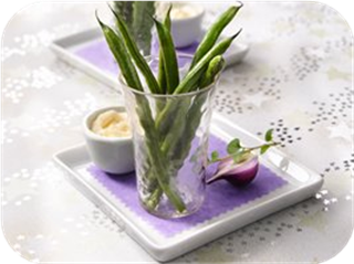 Roasted Green Beans with Roasted Garlic Aioli