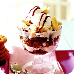 Banana Split Trifles