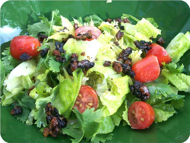 Candied Walnut Salad