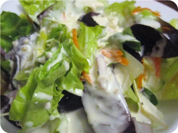 Sam Choy's Garlic Ranch Salad Dressing