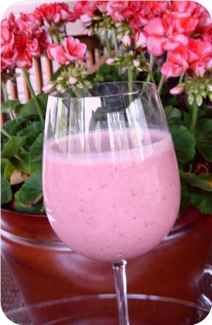 Pineberry Smoothie