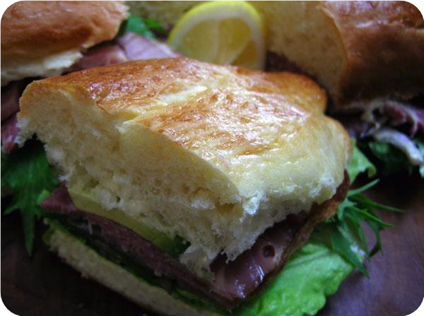 Liisa's Dinner Rolls (ABM)