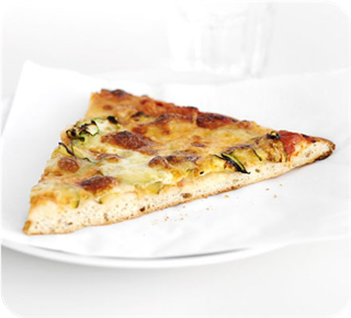 Cheesy courgette pizza 
