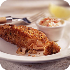Pecan salmon with sweet pepper mayo 