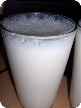 Sweet Yogurt Shake (Tara)