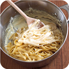 Fettuccine Alfredo