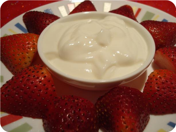 Creamy Amaretto Dip