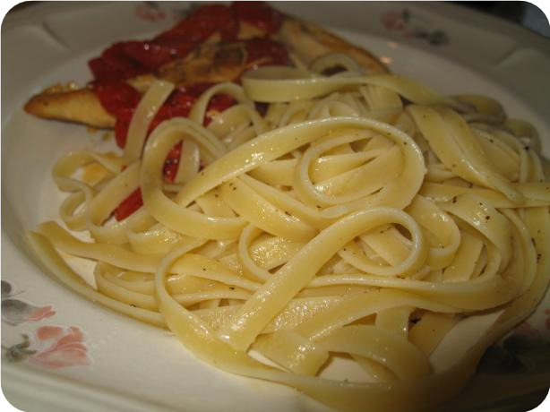 Linguine With Butter, Lemon and Garlic