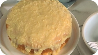 Easy Pineapple Cake