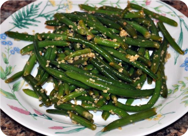 Yummy Garlicky Green Beans