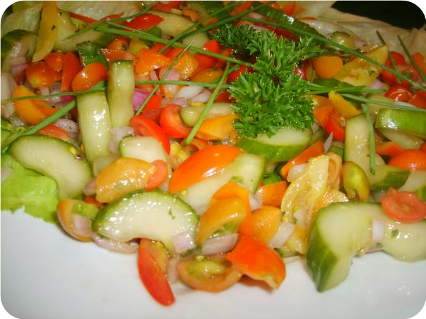 Tomato &amp; Cucumber Salad With Mint