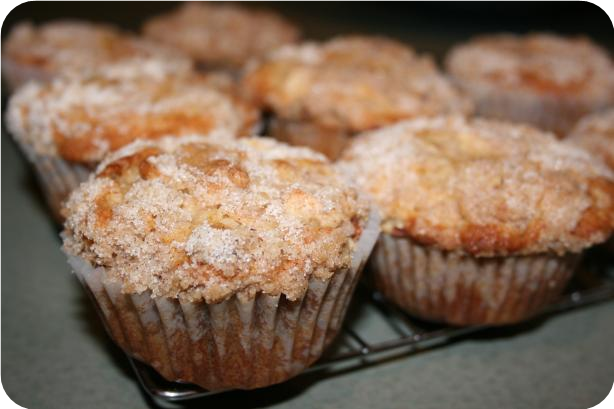 Grandma's Apple Muffins