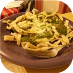 Pasta with Spinach Pesto Sauce