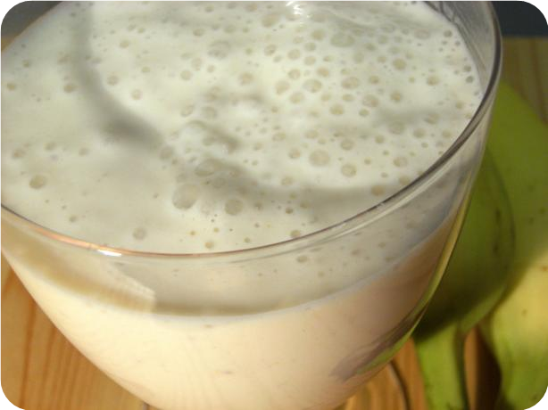 Muzlu Sut (Milk and Banana Drink)