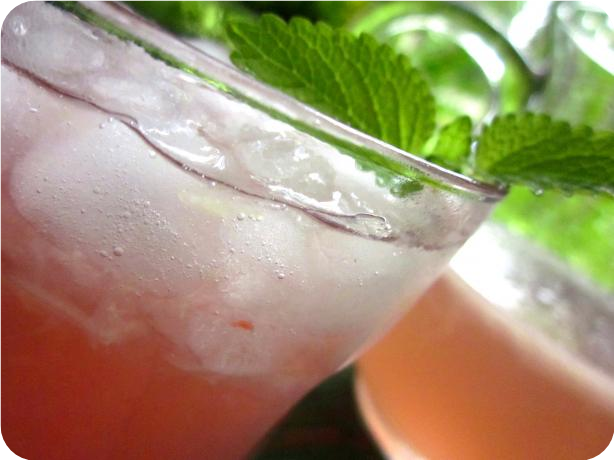 Old Fashioned Pink Lemonade