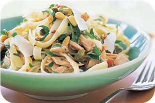  Chilli tuna fettuccine