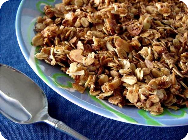 Vanilla-Scented Granola