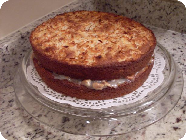 Blue Ribbon Banana Cake  With Creamy Nut Filling