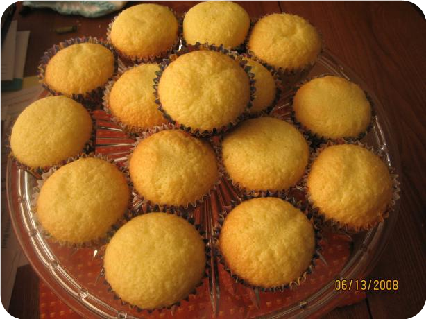 Mamon (Filipino Sponge Cake)