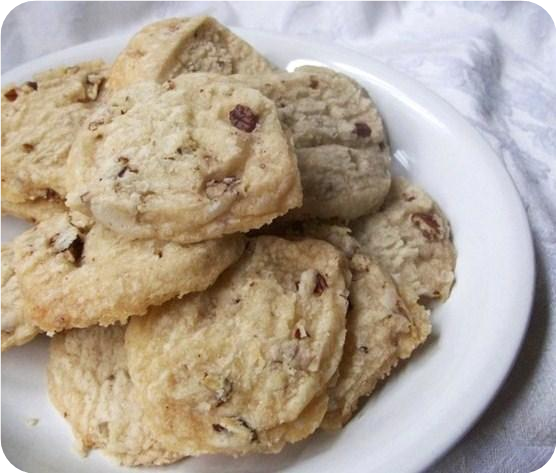 Grandma Johnson's Pecan Sandies