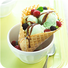 Mint Ice Cream Waffle Sundaes