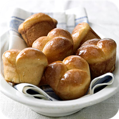 American classics: dinner rolls