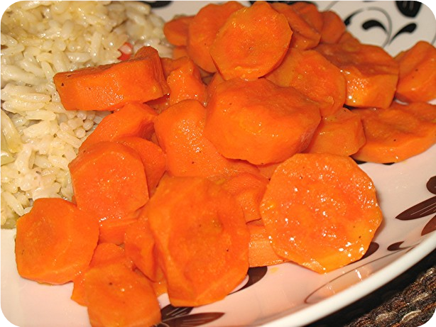 Saucy Carrots