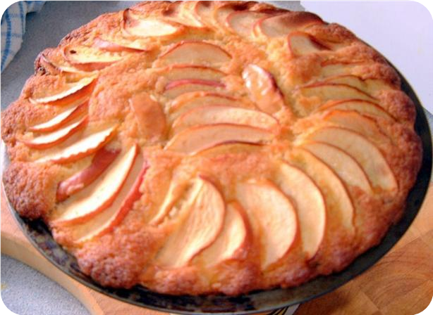 Autumn Apple Sponge Cake