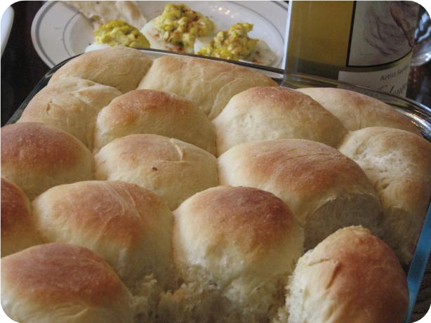Light and Easy Dinner Rolls