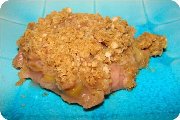 Rhubarb Crunch