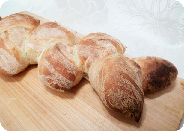 Easy Wheat Stalk Bread (Rustic "pain D'epi")