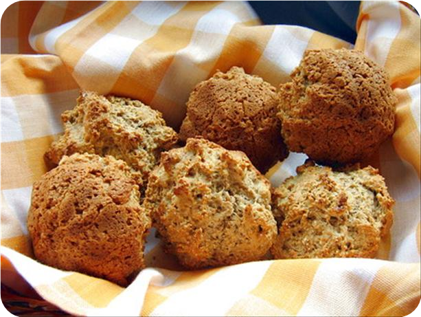 Whole Wheat Dinner Muffins