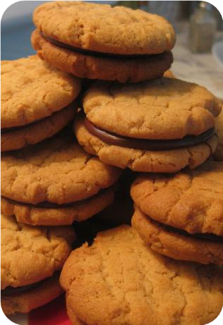 Fudge-Filled Peanut Butter Cookies