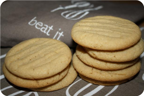 Peanut Butter Cookies (By Laura Secord )