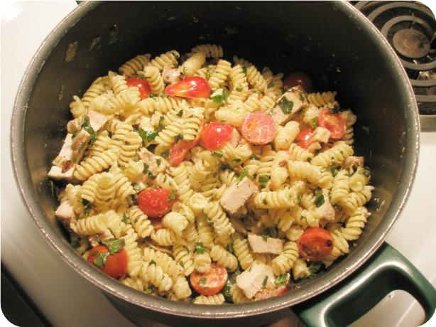 Spaghetti With Creamy Tomato and Goat Cheese Sauce