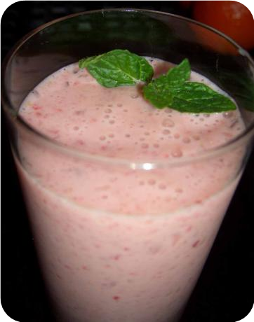 Strawberry and Hazelnut Lassi