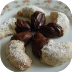 Viennese Crescent Holiday Cookies