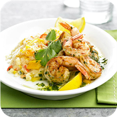 Stir-fry shrimp with cheesy grits 