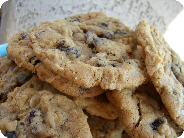Coconut Oatmeal Raisin Cookies