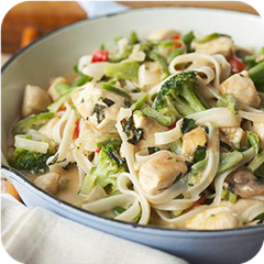 Chicken Curry Skillet with Rice Noodles