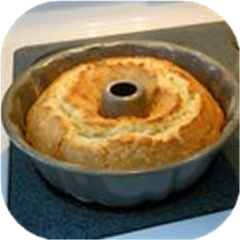 Seven-Up™ Pound Cake