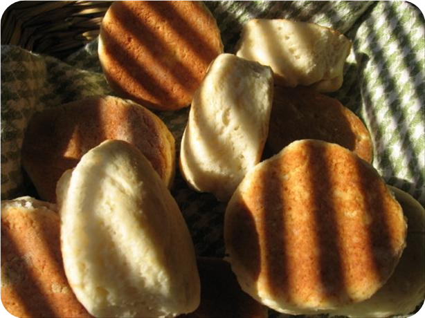 Dainty Crusty Biscuits