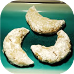 Pecan Crescents