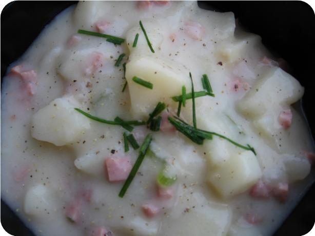 Delicious Ham and Potato Soup