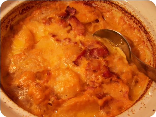 Cheesy Scalloped Potatoes and Bacon
