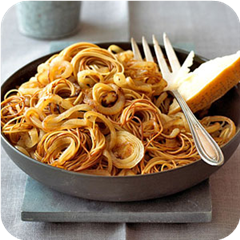 Onions with Pasta Nests