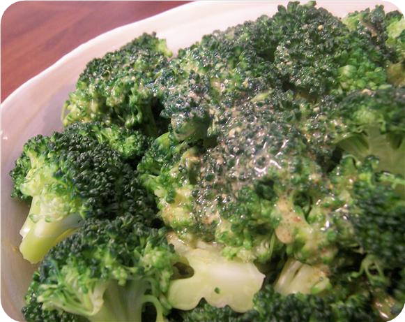 Broccoli With Mustard Vinaigrette
