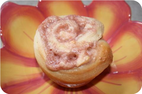 Strawberry Cheese Sweet Rolls