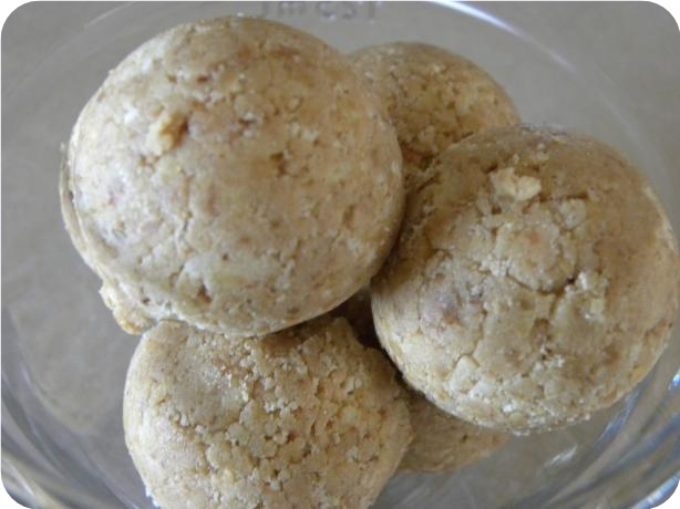Healthy Peanut Butter Balls